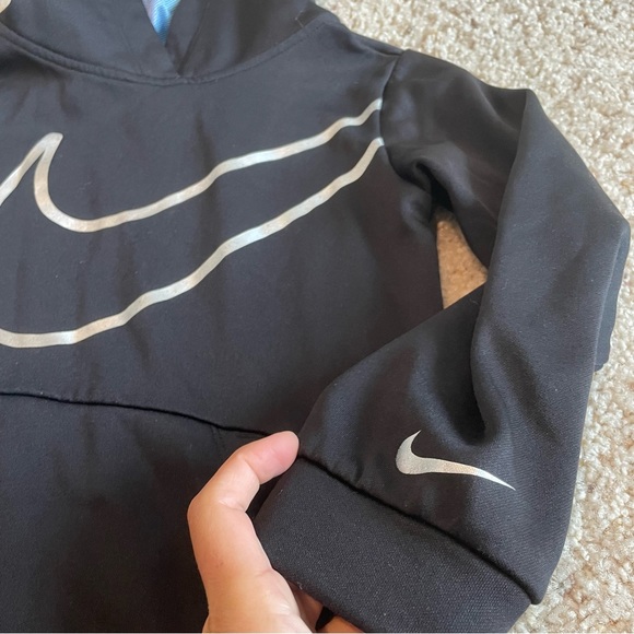 Nike girls hoodie size small / rainbow mesh inside of hood - Picture 2 of 6